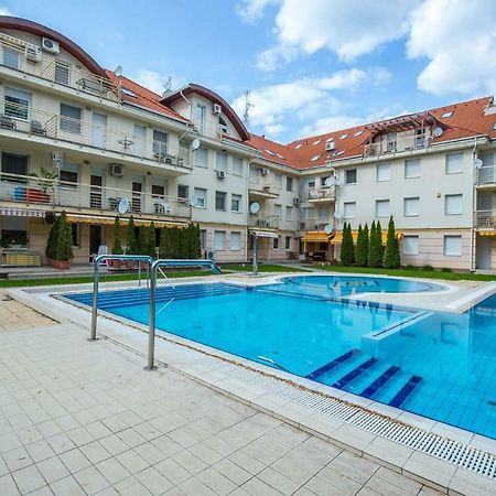 Kis-Gast Panorama Apartman Hajduszoboszlo Ngoại thất bức ảnh