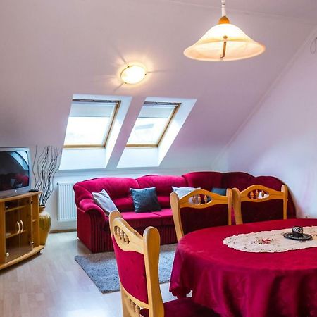 Kis-Gast Panorama Apartman Hajduszoboszlo Ngoại thất bức ảnh